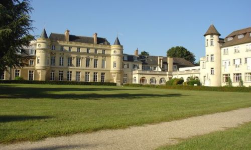 Año escolar en el extranjero Francia - Colegio americano en París -  el castillo de Verneuil-sur-Seine